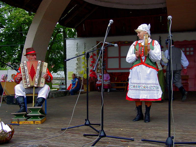 Anna Bałdyga, Mazuchówka, śpiew, bębenek obręczowy